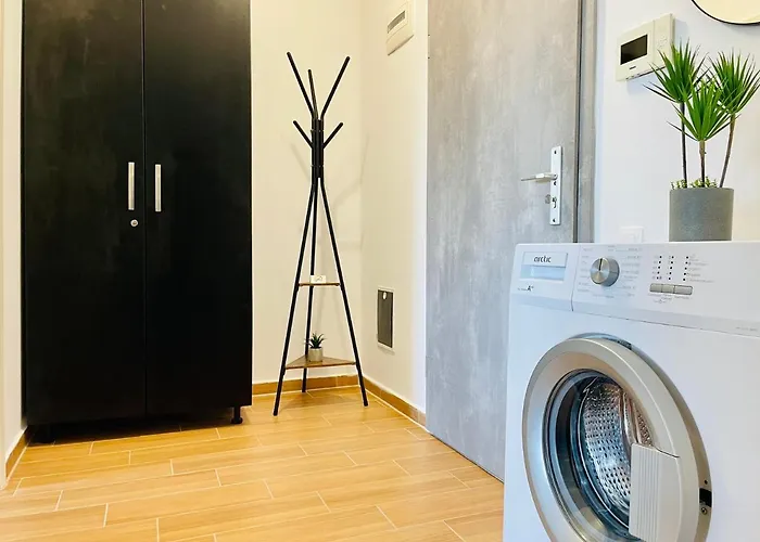 Aventurescu Coresi Apartment